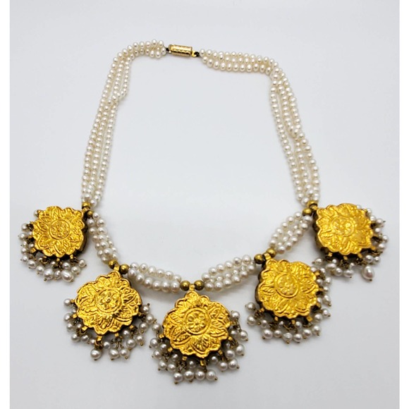 22k Gold Antique Necklace - Picture 4 of 5